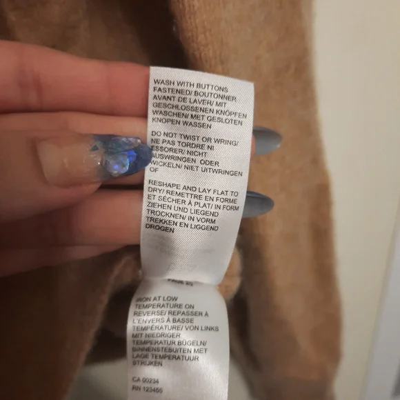 *SOLD* Lord & Taylor 100% Cashmere Crew Neck Cardigan Sweater Tan - Picture 10 of 16